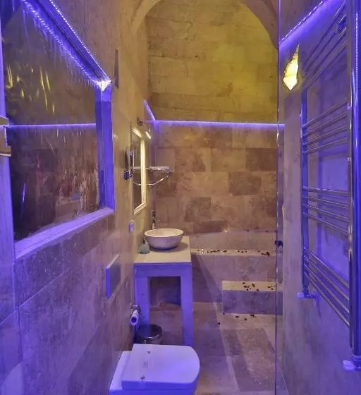 اتاق لوکس, Heaven Cave House   Razziya Evi