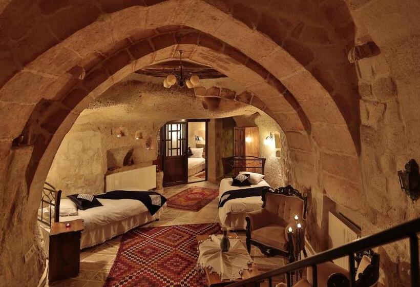 חדר משפחתי, Heaven Cave House   Razziya Evi