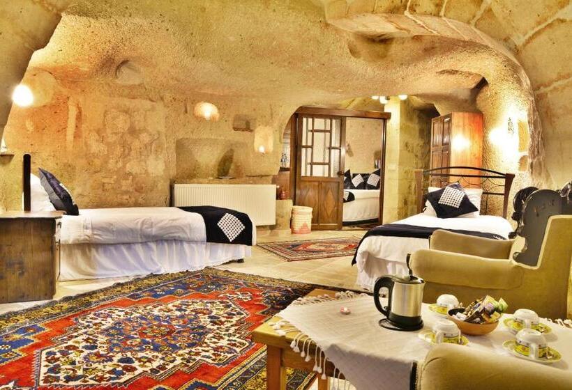 חדר משפחתי, Heaven Cave House   Razziya Evi