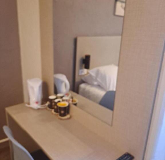 스탠다드 룸, Du Viaduc