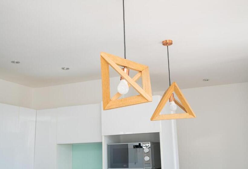 Номер Стандарт Вид на Море с Балконом, Mojo Hotel & Market