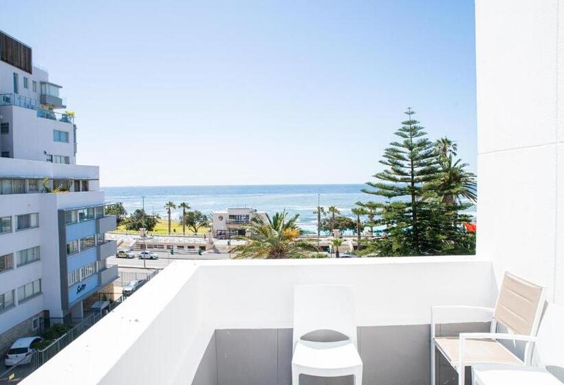 Студия Стандарт Вид на Море, Mojo Hotel & Market