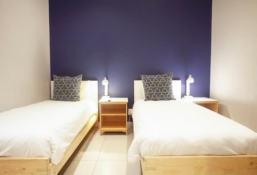 Номер Стандарт, Mojo Hotel & Market