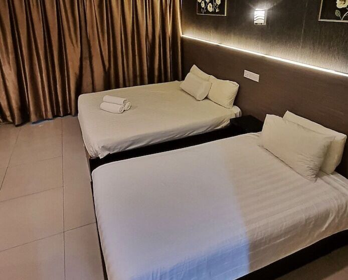 Семейный Номер, One Point Hotel   Rh Plaza