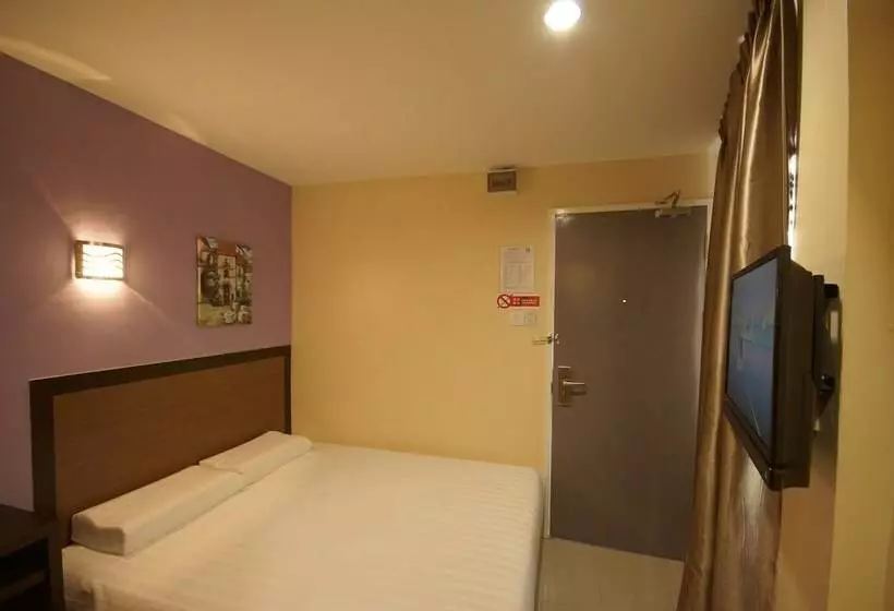 クイーンサイズベッドのスタンダードルーム, One Point Hotel   Rh Plaza