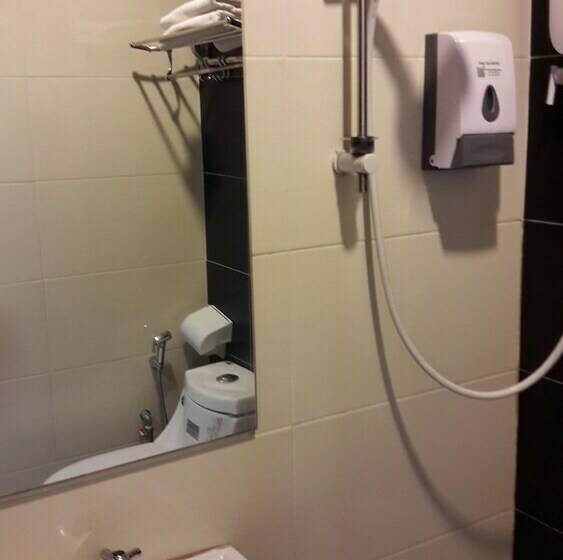 스탠다드 룸 퀸사이즈 침대, One Point Hotel   Rh Plaza