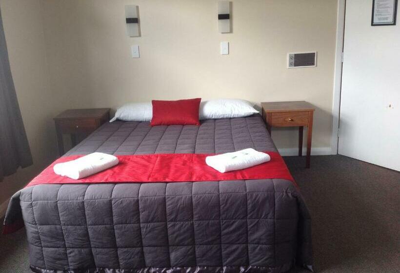 חדר סטנדרט, Otematata S Best Dam Pub