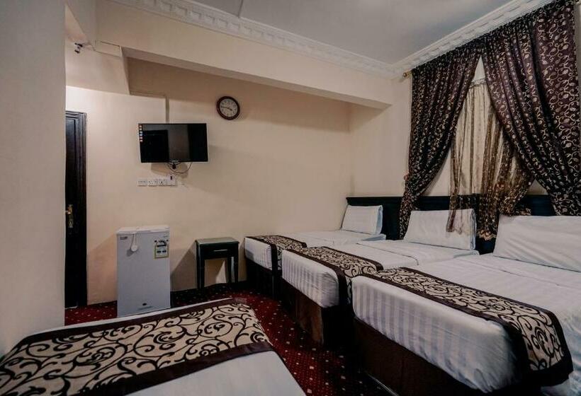 اتاق استاندارد چهار تخته, Qasr Alriyadh Hotel Apartments