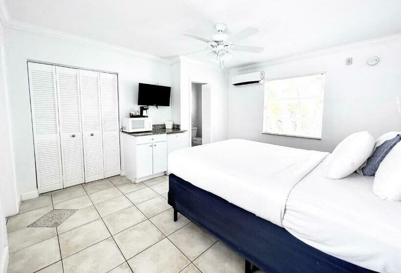 חדר סטודיו סטנדרד, Tara