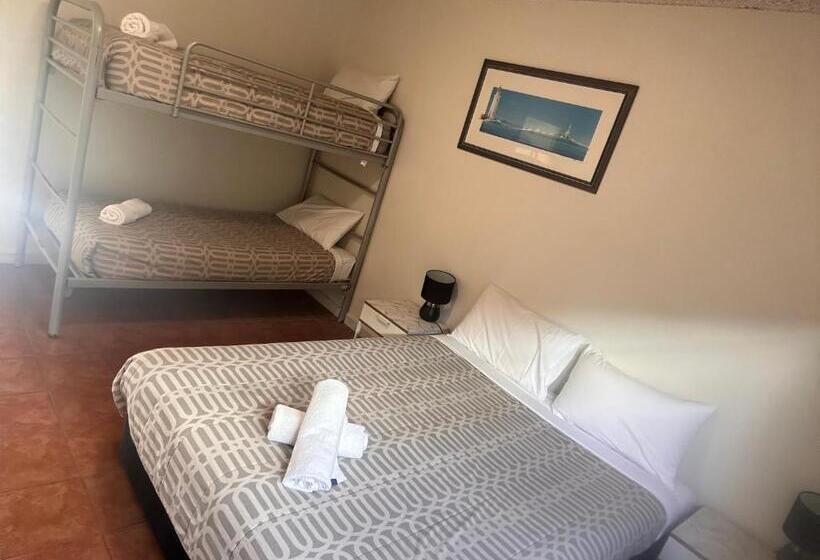 패밀리 룸, Jurien Bay Hotel Motel