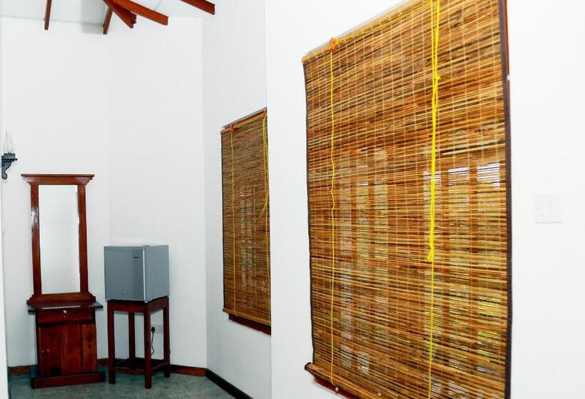 이그제큐티브 룸, Lake Villa Resort