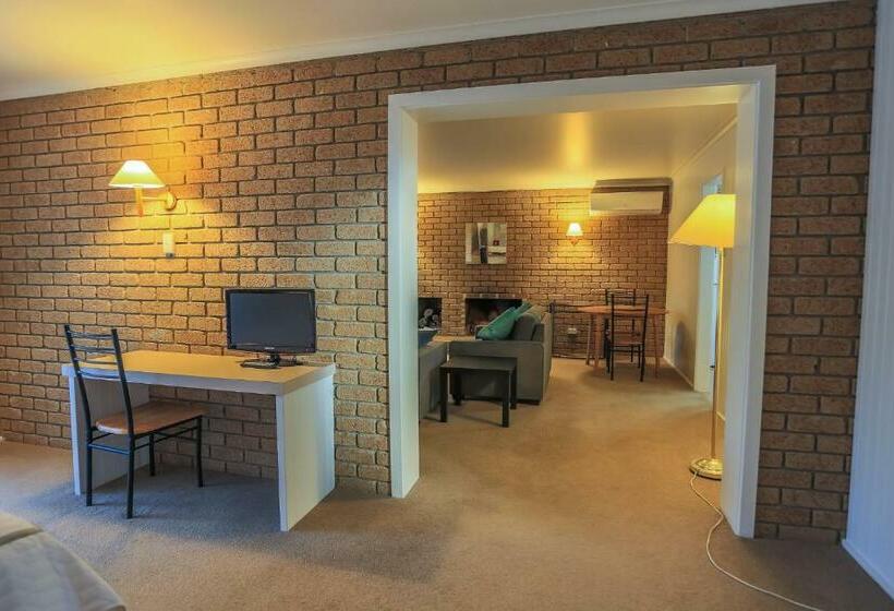 자쿠지 스위트, Mountain View Motor Inn & Holiday Lodges