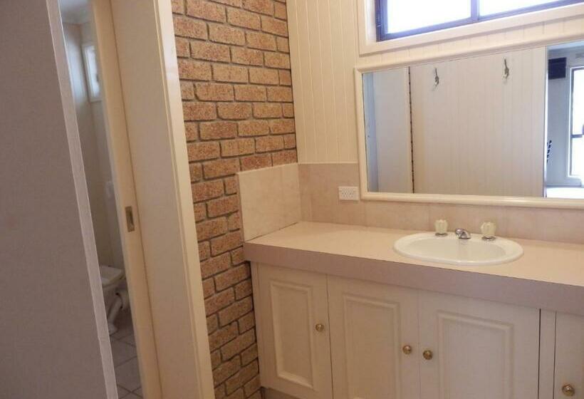 Люкс с гидромассажем, Mountain View Motor Inn & Holiday Lodges