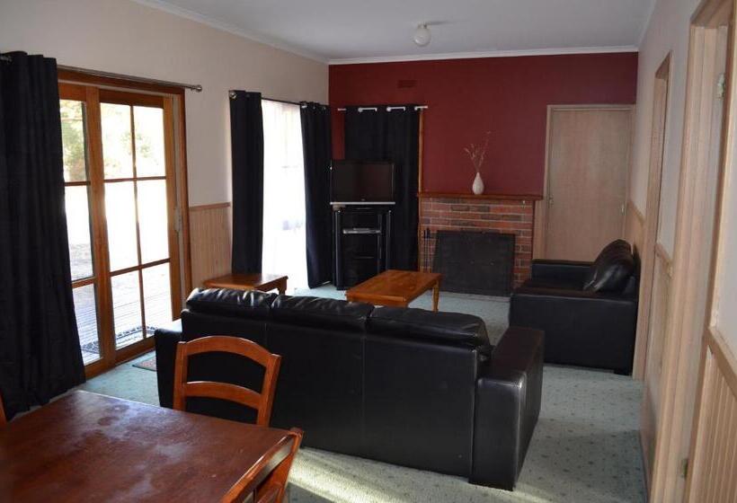 Дом 2 Спальни, Mountain View Motor Inn & Holiday Lodges