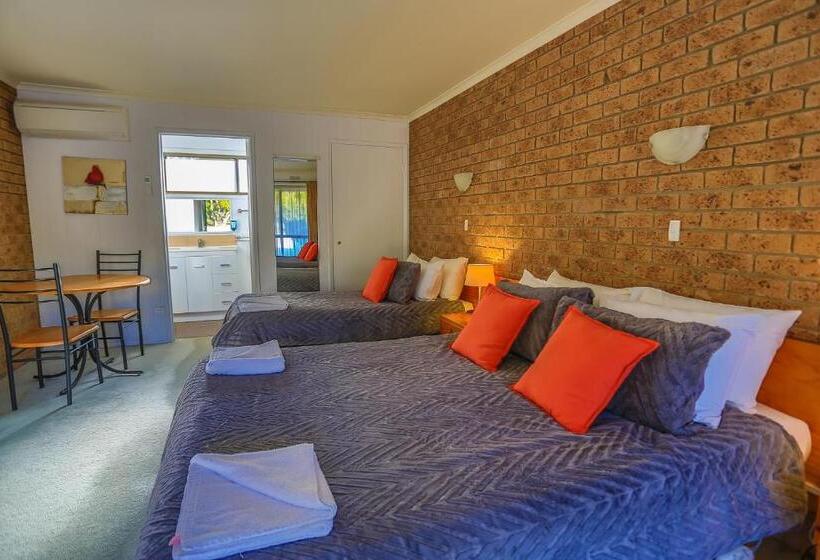 스탠다드 룸, Mountain View Motor Inn & Holiday Lodges
