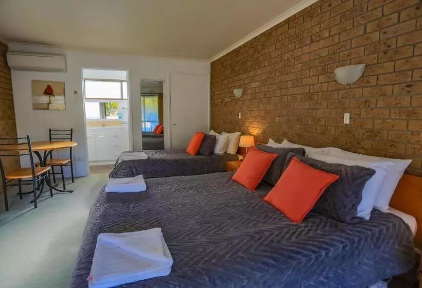 ファミリールーム, Mountain View Motor Inn & Holiday Lodges