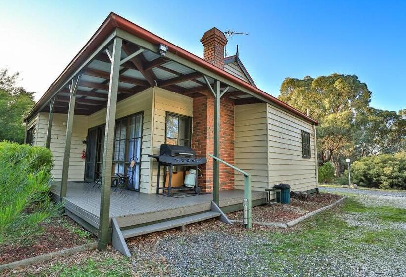 Дом 2 Спальни, Mountain View Motor Inn & Holiday Lodges