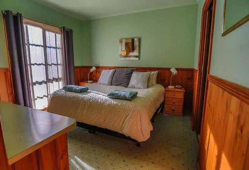 ２ベッドルームハウス, Mountain View Motor Inn & Holiday Lodges