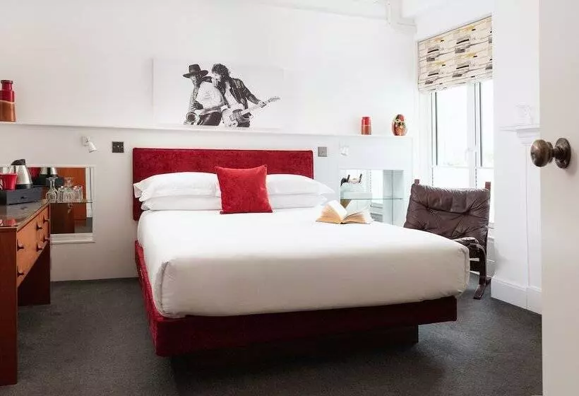 اتاق استاندارد, Chelsea House