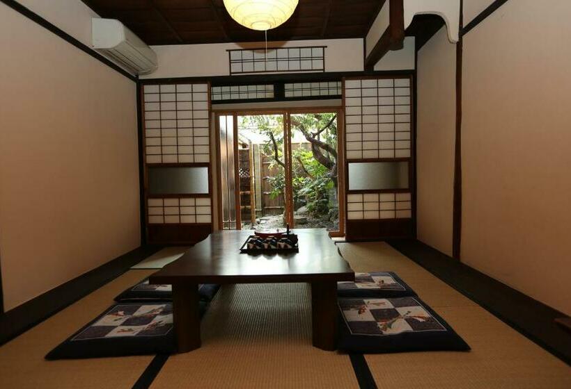 בית, חדר שינה 1, Kotoan