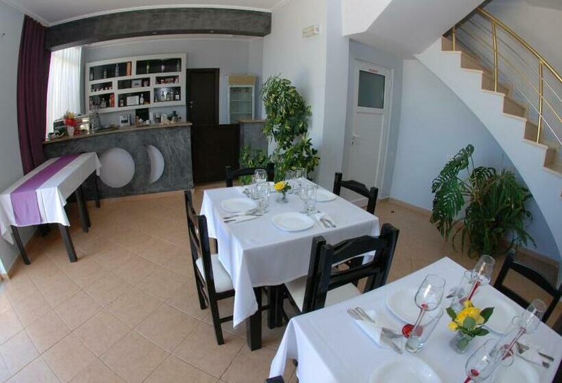 Camera Standard con Balcone, Villa Doka