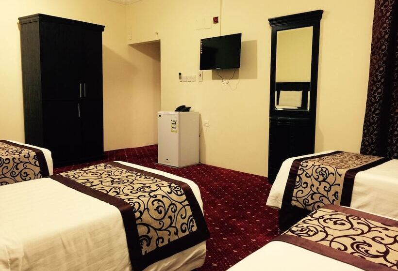 اتاق پنج‌تخته استاندارد, Qasr Alriyadh Hotel Apartments