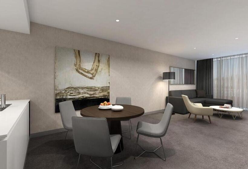 דירת אקזקיוטיב 2 חדרים, Silkari Suites At Chatswood