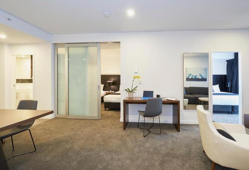 דירת שני חדרים עם מרפת, Silkari Suites At Chatswood