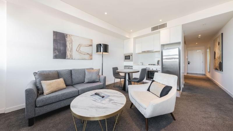 סטודיו אקזקיוטיב, Silkari Suites At Chatswood