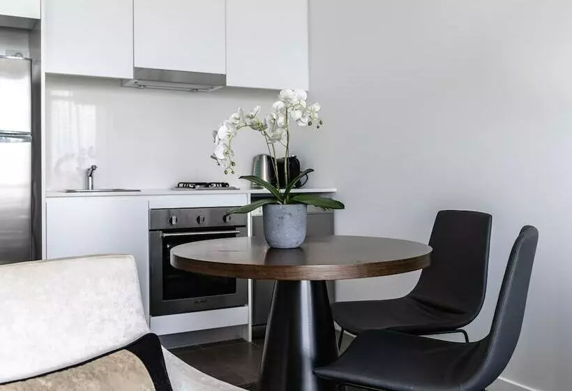 Executive-studio, Silkari Suites At Chatswood