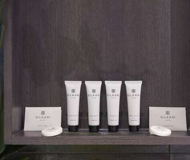 סטודיו אקזקיוטיב, Silkari Suites At Chatswood