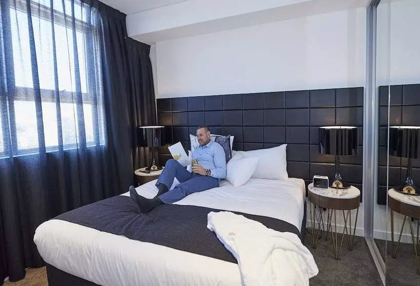 Huoneisto 1 Makuuhuone, Silkari Suites At Chatswood