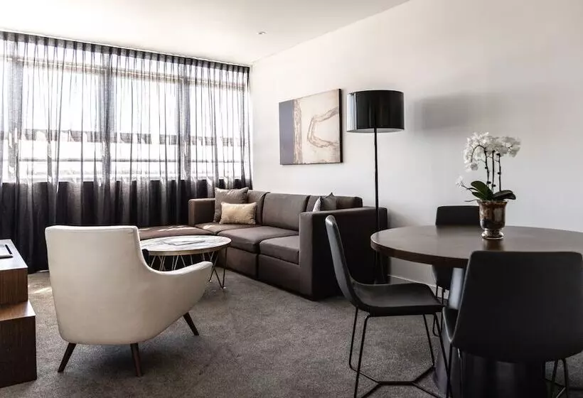 1ベッドルームアパートメント, Silkari Suites At Chatswood