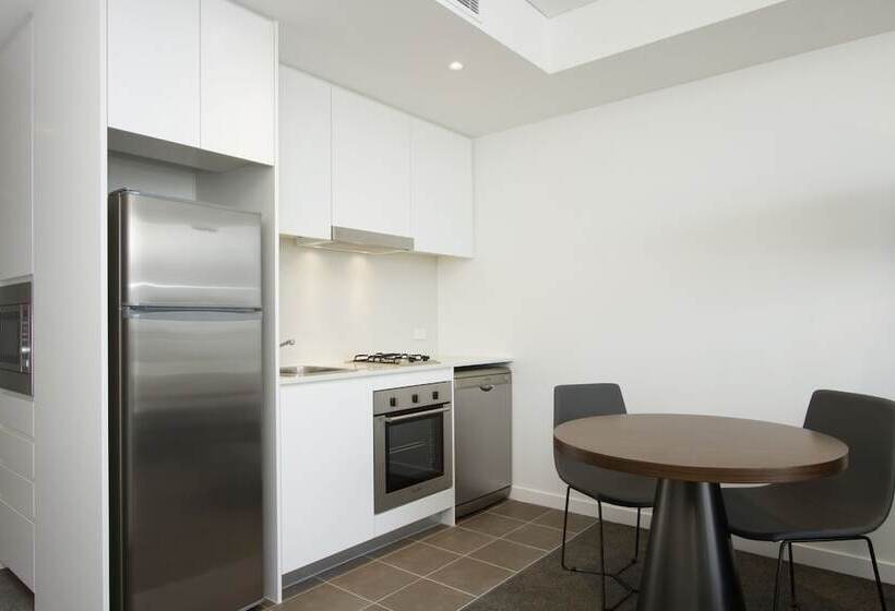 דירה בת חדר שינה 1 עם מרפסת, Silkari Suites At Chatswood