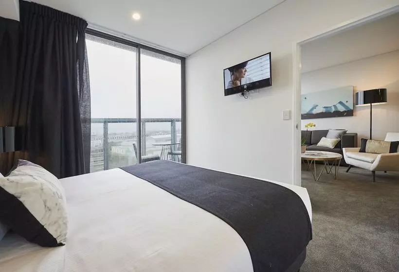 Huoneisto 1 Makuuhuone Terassi, Silkari Suites At Chatswood