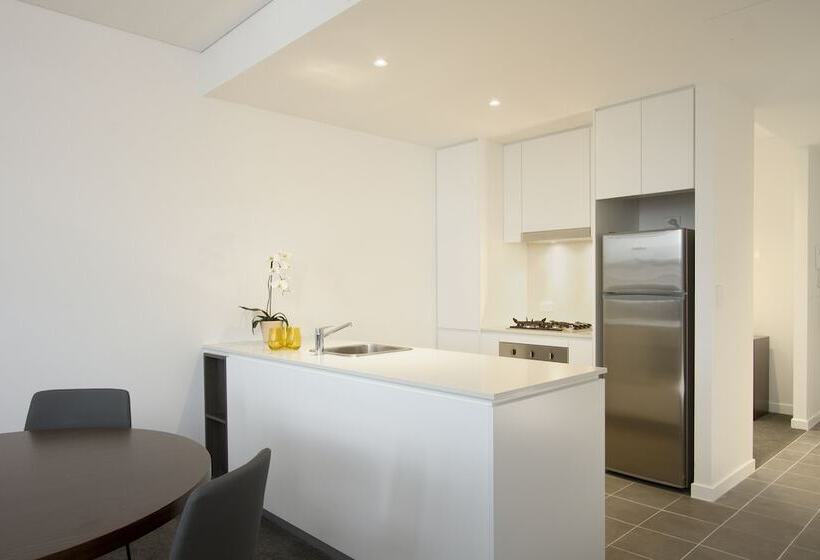 דירת חדר עם טרסה, Silkari Suites At Chatswood