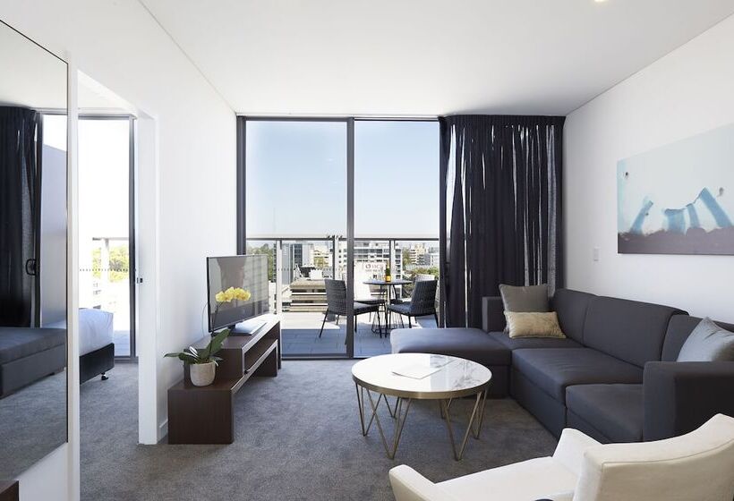 דירת חדר עם טרסה, Silkari Suites At Chatswood