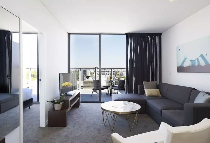 テラス付き1ベッドルームアパートメント, Silkari Suites At Chatswood
