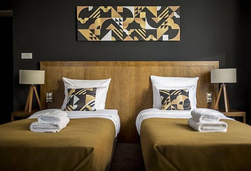 Номер Стандарт Вид на Город, Zulian Aparthotel By Artery Hotels