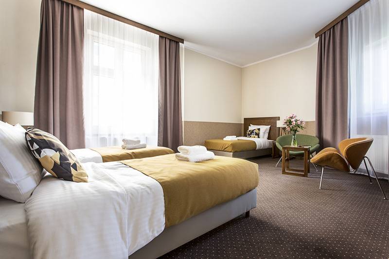 غرفة قياسية ثلاثية مطلة علي الحديقة, Zulian Aparthotel By Artery Hotels