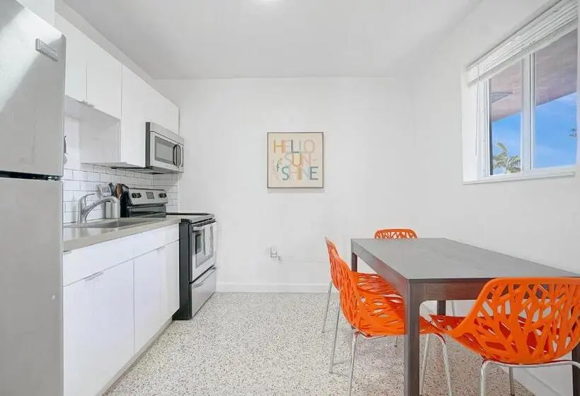 آپارتمان 1 خوابه با بالکن, Elegant Wynwood Flats