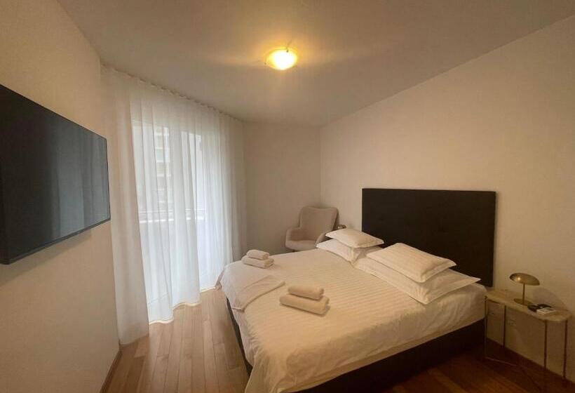 Quarto Estandar com Sacada, Adriatic Queen Residence