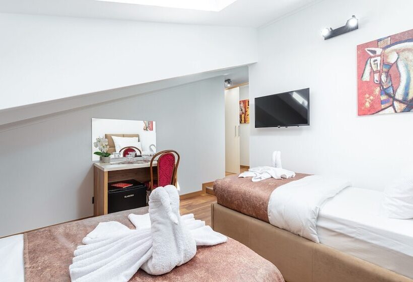 标准间, Dua Residence