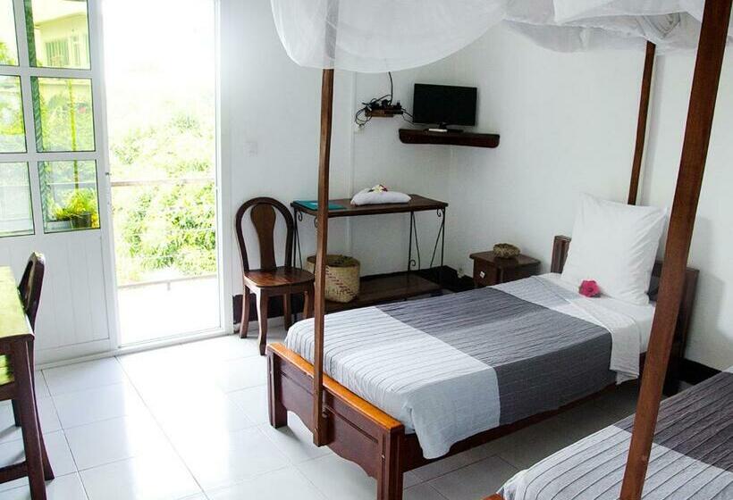 标准房带园景, Jardin De La Paix