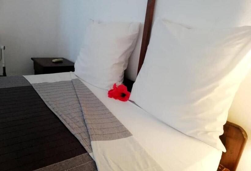 标准间, Jardin De La Paix