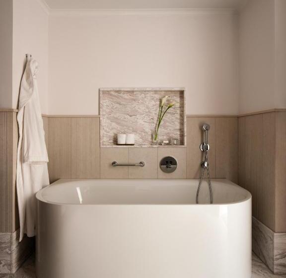 Номер Стандарт, Rosewood Munich