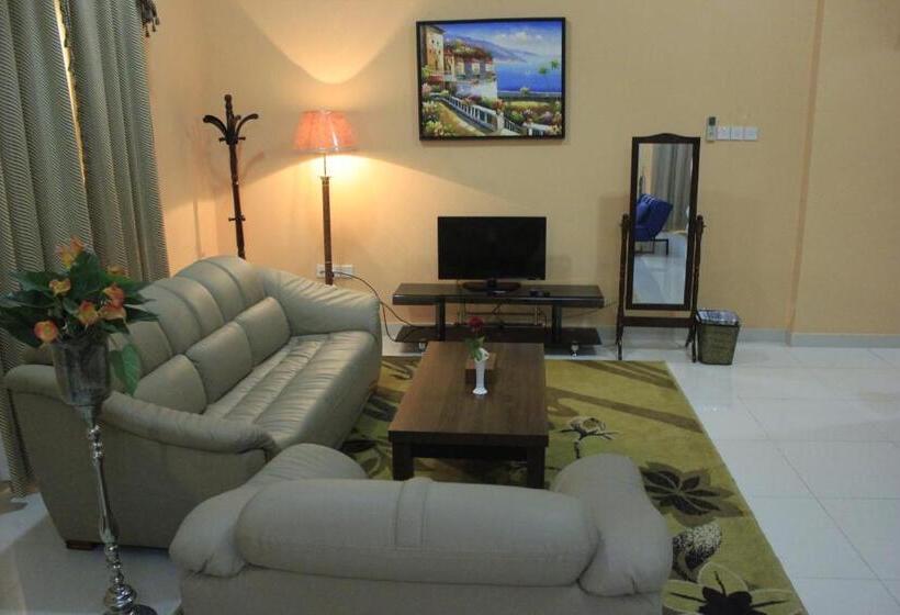 استودیو استاندارد با تخت کینگ, Royal Gardens