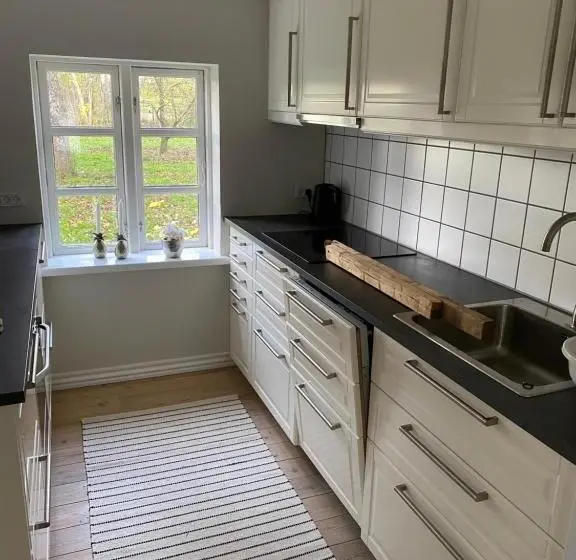 Huoneisto 1 Makuuhuone Pohjakerros, Soegaardensbb