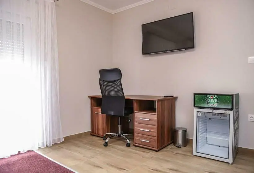 Standard-huone Parveke, Zrinski