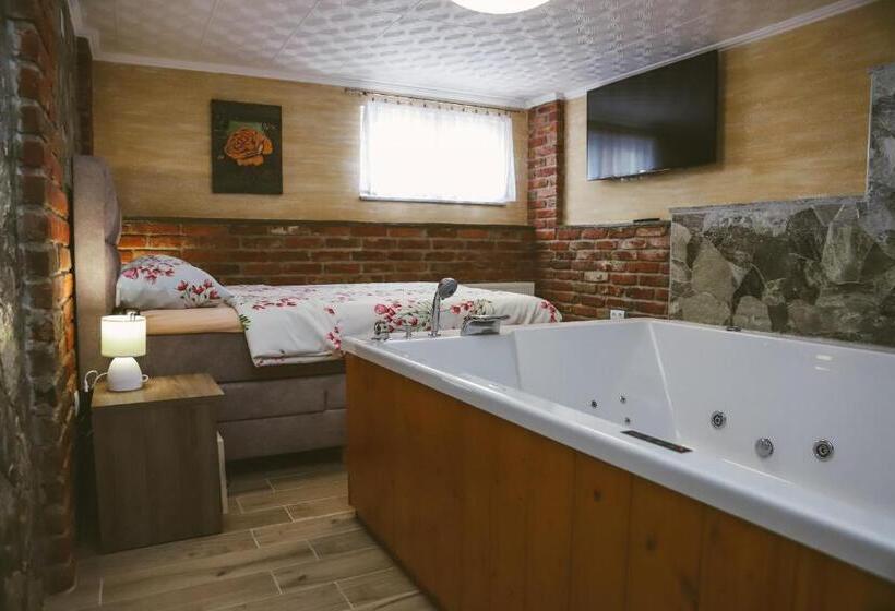 １ベッドルームアパートメント, Zrinski